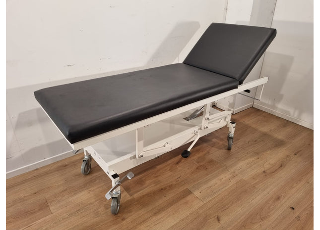 Oostwoud Hydraulic 2-Section Examination Table #17A