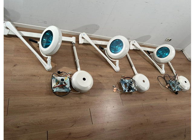 Derung Examination / Operating Light