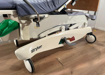 STRYKER DELIVERY BED