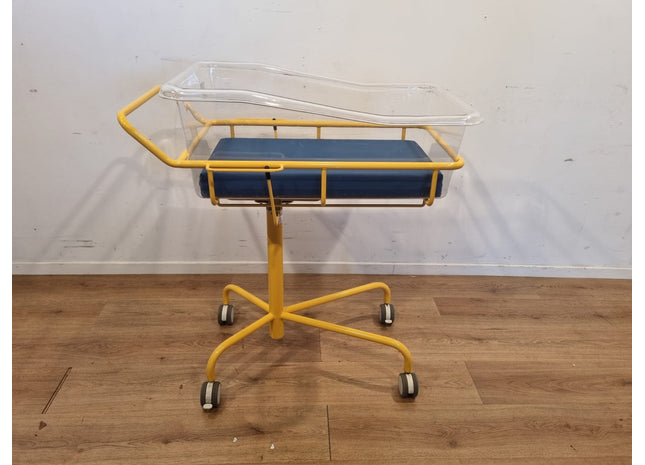 OOSTWOUD 3181.1211 Children's / Infant Hospital Bed #05