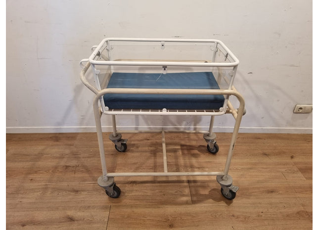 Oostwoud Children's / Infant Hospital Bed #07