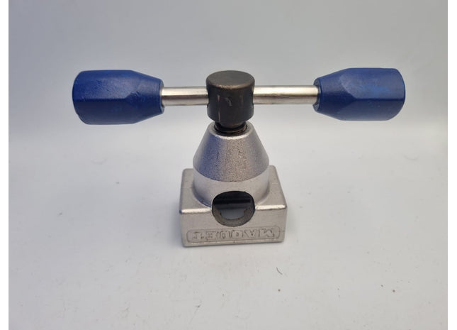 Maquet Standard Side Rail Clamp #04