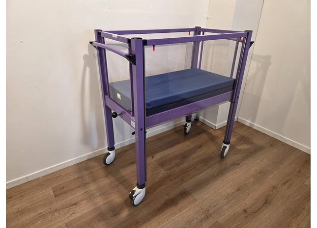 Oostwoud 3165.1801 Children's / Infant Hospital bed
