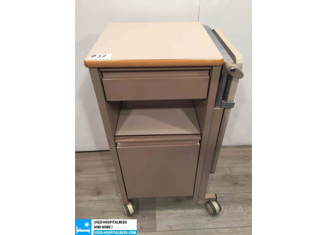 MERTENS BEDSIDE LOCKER 37