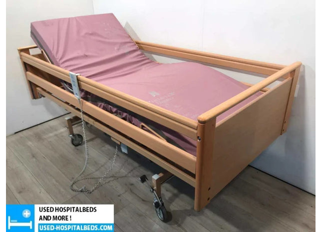 STIEGELMEYER 3-SECTION ELECTRIC HOSPITAL BEDS NR 09A