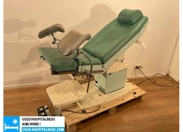 MEDI-MATIC GYNEGOLOGICAL CHAIR I