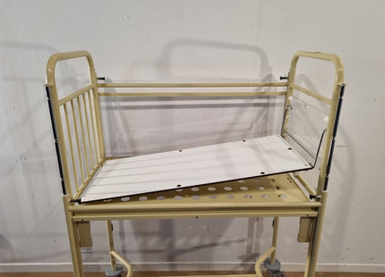 OOSTWOUD BABY COT / CHILDREN'S BED BEIGE-SMALL