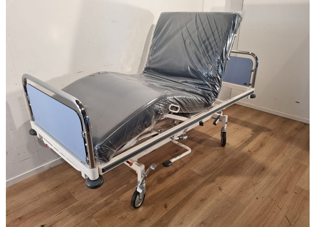 STIEGELMEYER VIVENDO 4G MECH 3-SECTION HYDRAULIC HOSPITAL BED #25B