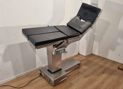 SCHAERER AXIS 500 OPERATING TABLE