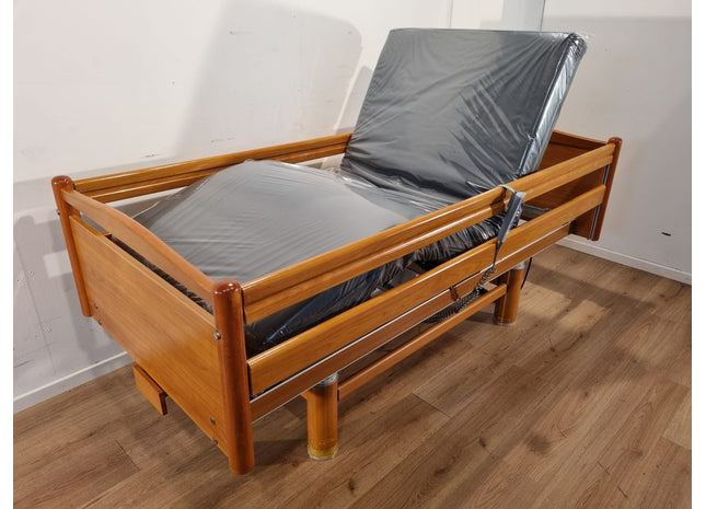 Voelker 2080S Electric Full Option 3-Section Hospital Bed #38C