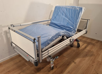 VOLKER 3-SECTION ELECTRIC HOSPITAL BED NR 00L-A (S860-2)