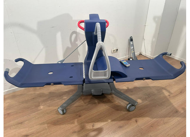 MIRANTI SHOWER BRANCARD ON WHEELS