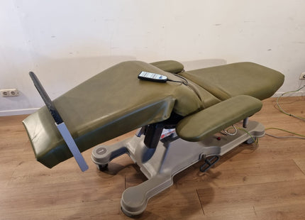 MSV SERIE 400 DIALYSIS CHAIR #03