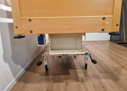 SCHELL 3-SECTION ELECTRIC HOSPITAL BED #12-SCK