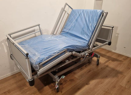 VOLKER (S962-2) 3-SECTION ELECTRIC HOSPITAL BED #00Q