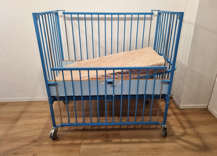 Huntleigh Nesbit Evans 31300X Children's Hospital Bed #03