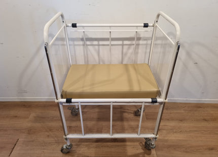 OOSTWOUD BABY CRIB #08