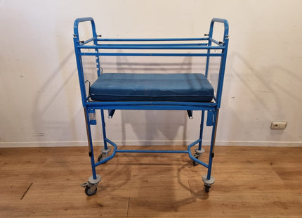 OOSTWOUD 3160.8003.001 BABY CRIB - BLUE