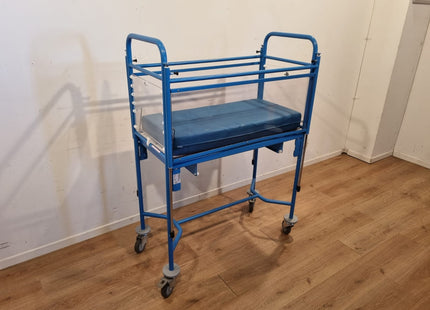 OOSTWOUD 3160.8003.001 BABY CRIB - BLUE