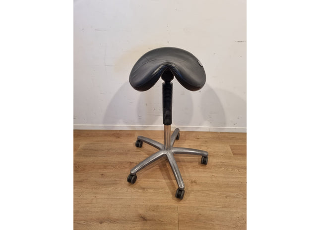 Score Medical Saddle Stool #32