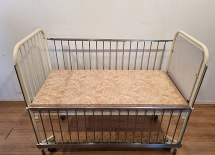 JW MEDICALS CHILDREN'S HOSPITAL BED
