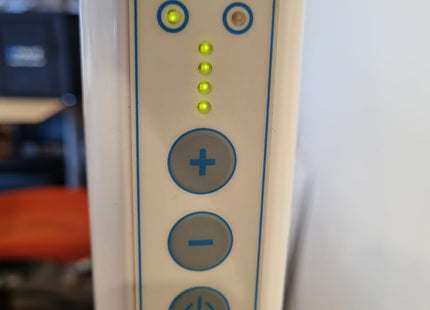 MAQUET SA MOBILE SURGICAL LIGHT