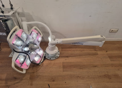 MAQUET SA MOUNTABLE SURGICAL LIGHT SYSTEM #01