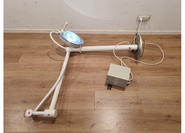 Maquet SA Mountable Operating Light System #02