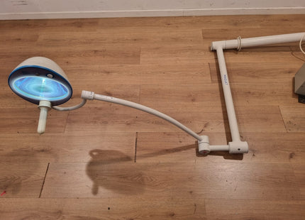 MAQUET SA MOUNTABLE SURGICAL LIGHT SYSTEM #02