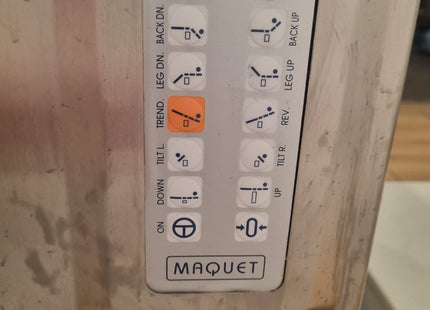 MAQUET 1150 OPERATING TABLE WITH A MOUNTABLE COLUMN
