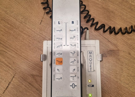 MAQUET 1150 OPERATING TABLE WITH A MOUNTABLE COLUMN