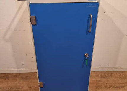 WIEGAND MEDICAL TROLLEY #02