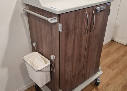 HAMMERLIT MEDICATION CART #11