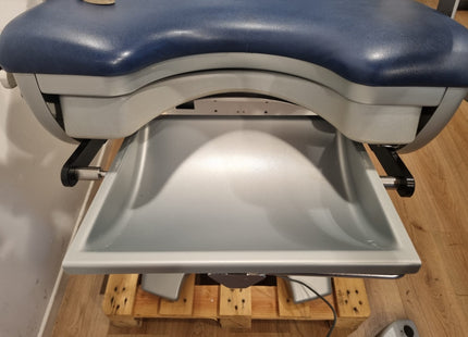 SCHMITZ MEDI-MATIC 115.7 GYNECOLOGICAL CHAIR