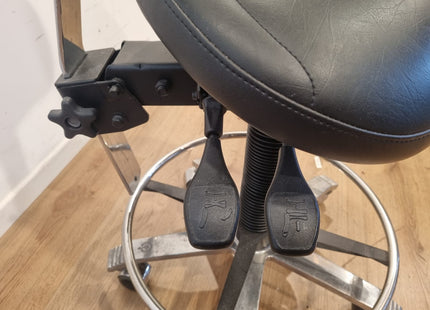 Score Medical Saddle Chair #35