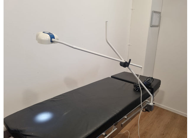 Mach LED 110 Examination Light (clamp version)