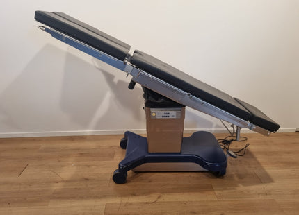 MAQUET ALPHA CLASSIC MOBILE ELECTRIC OPERATING TABLE