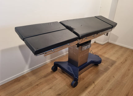 MAQUET ALPHA CLASSIC MOBILE ELECTRIC OPERATING TABLE