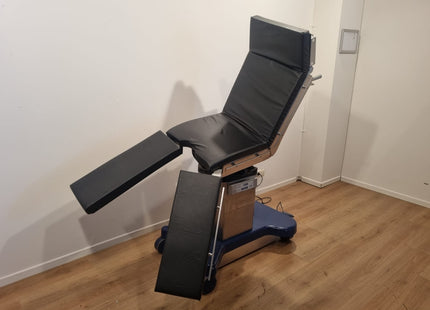 MAQUET ALPHA CLASSIC MOBILE ELECTRIC OPERATING TABLE