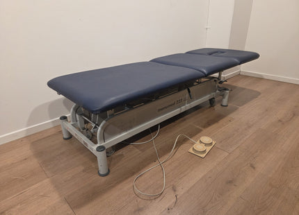 Enraf-Nonius Manumed 222 Electric 2-Section Examination Table #52
