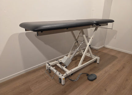 Wesseling Praxis Electric 2-Section Examination Table #53