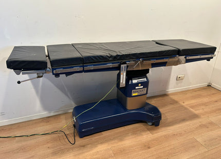 MAQUET ALPHASTAR MOBILE ELECTRIC OPERATING TABLE