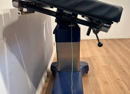 MAQUET ALPHASTAR MOBILE ELECTRIC OPERATING TABLE