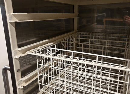 Closed Transportation Trolley #03A