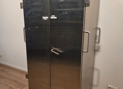 Closed Transportation Trolley #03A