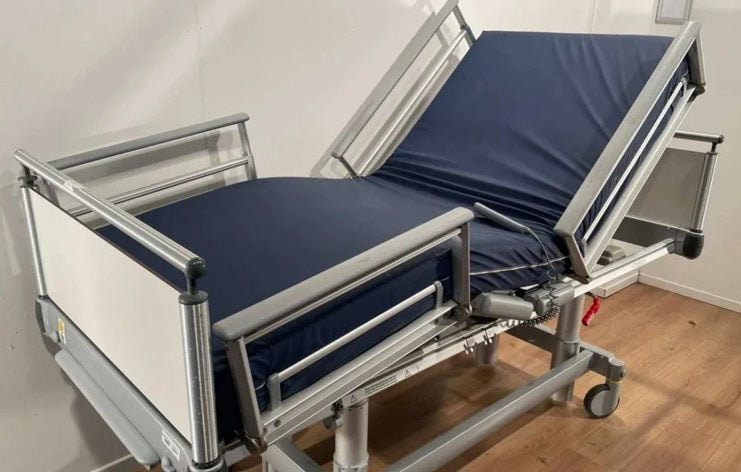 Second hand online bed for sale