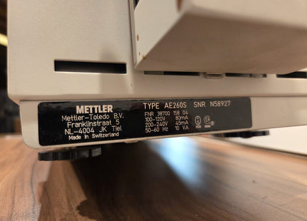 Mettler Toledo AE 260 DeltaRange scale