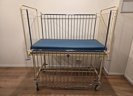 Oostwoud 3112.1351 Children's Hospital Bed