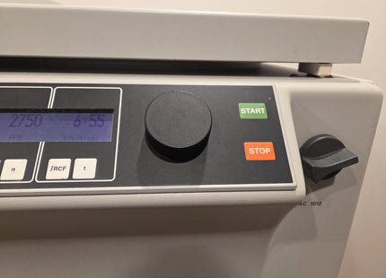 Hettich 4817-30-D Laboratory Centrifuge