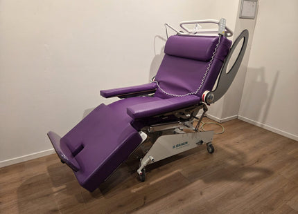B. Braun (Gardhen Bilance) Stephen H-Ybrid Dialysis Chair